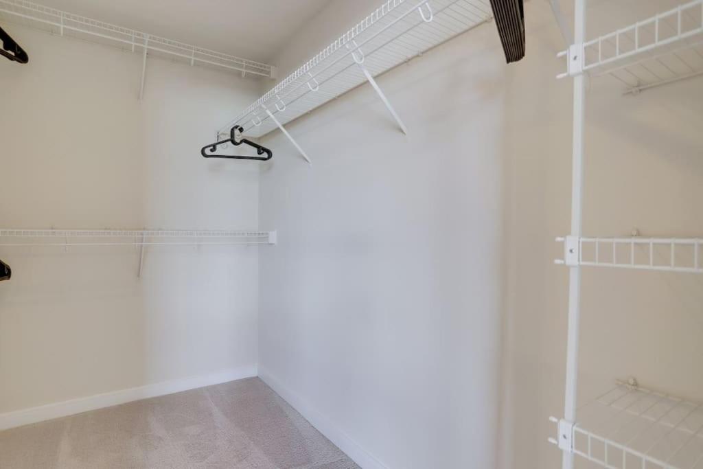 Fantastic 2 Bedroom Condo At Pentagon City Arlington Exterior foto