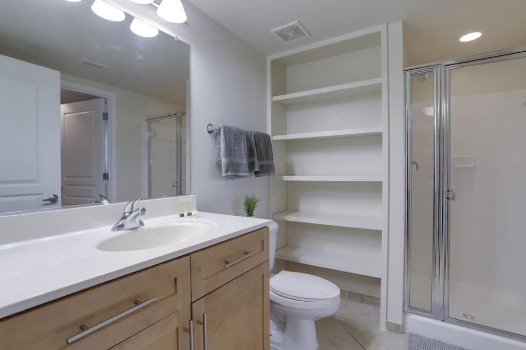 Fantastic 2 Bedroom Condo At Pentagon City Arlington Exterior foto